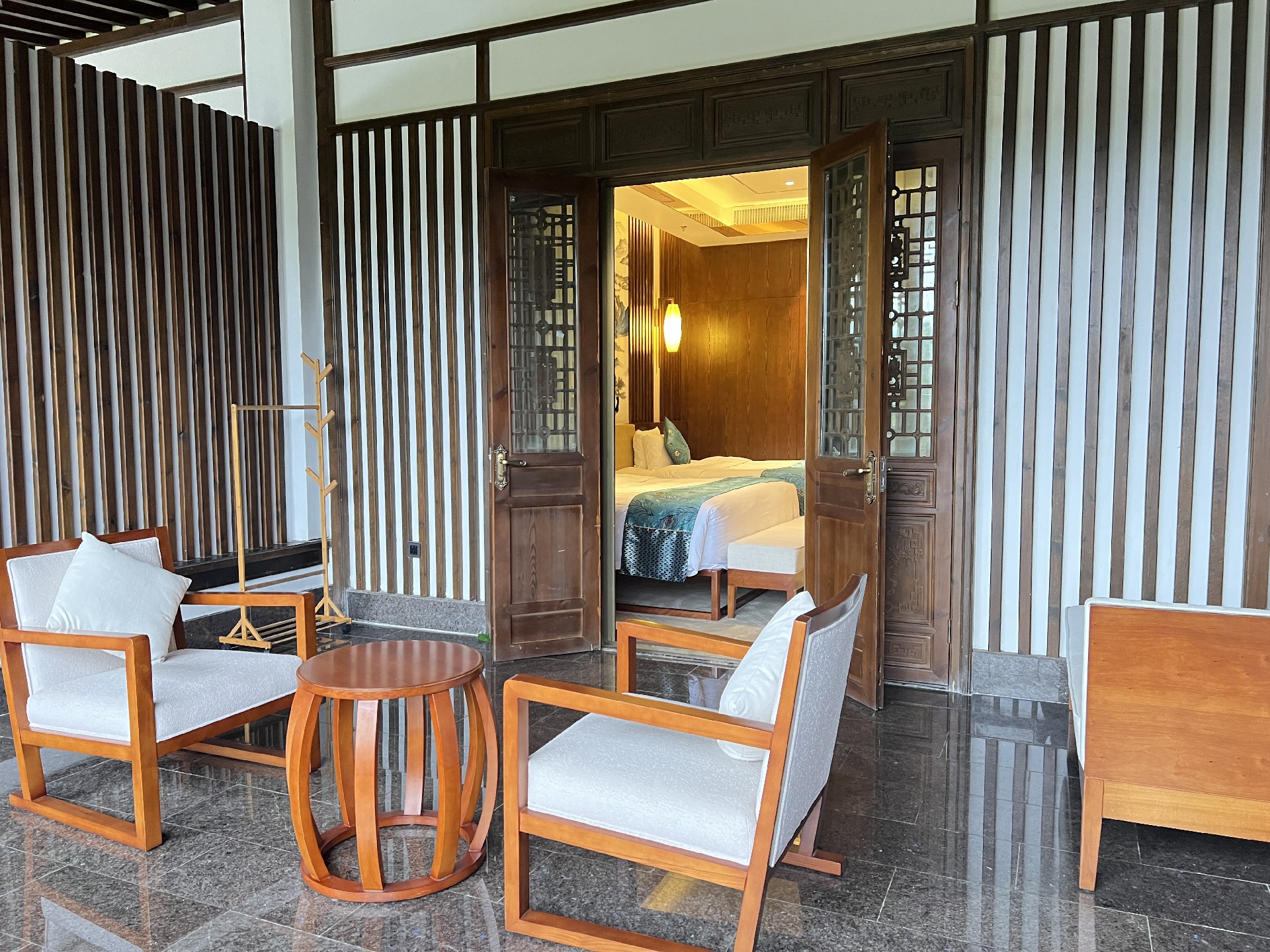 1697091607173999.jpg 客房.jpg