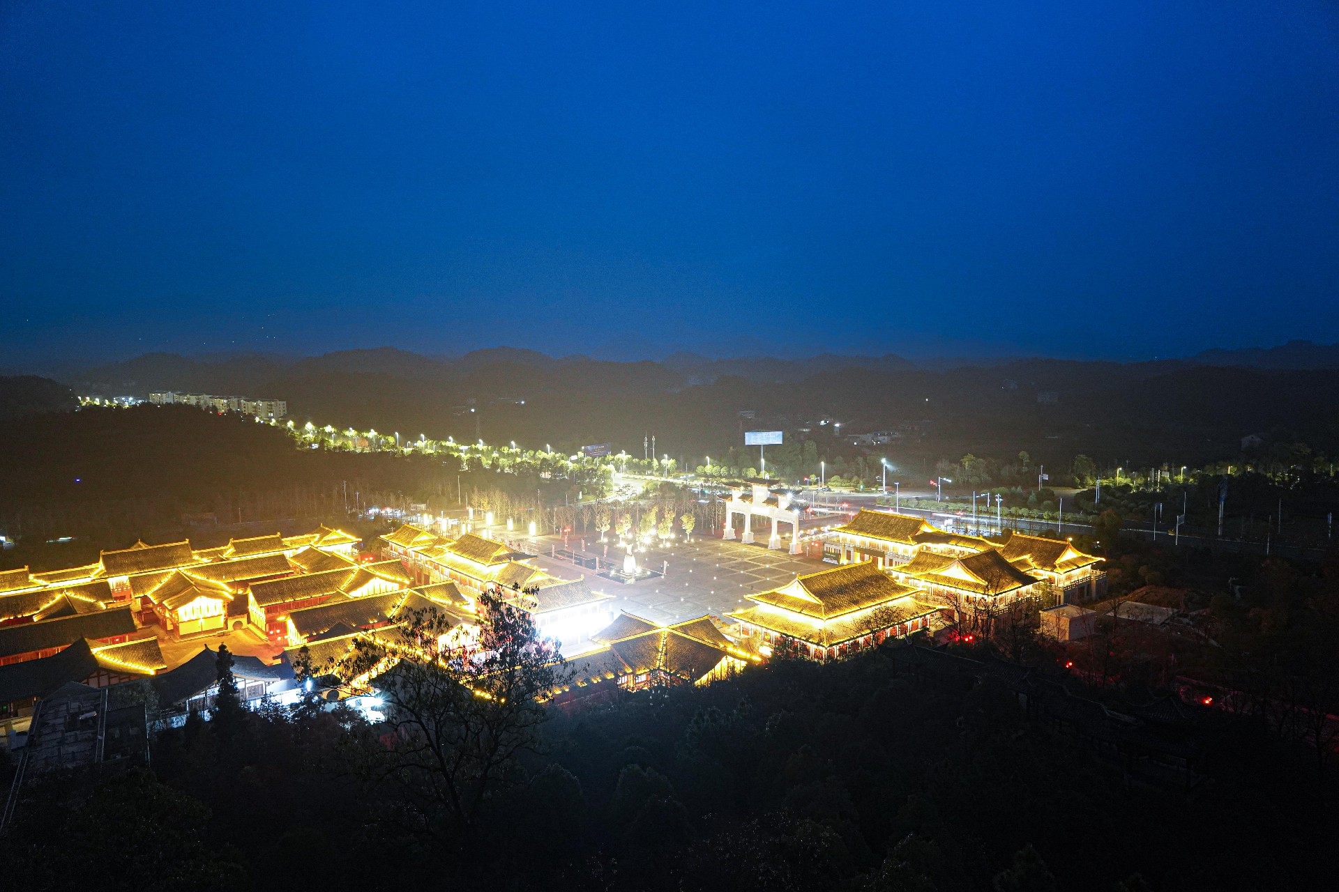 1726042285388522.jpg 10.jpg